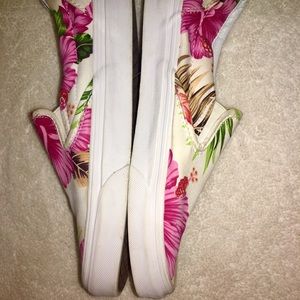 Tropical slip on vans